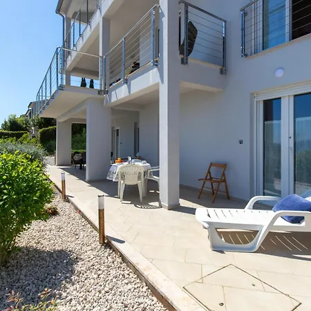 Apartments Riva Mare Sveta Marina Exterior photo