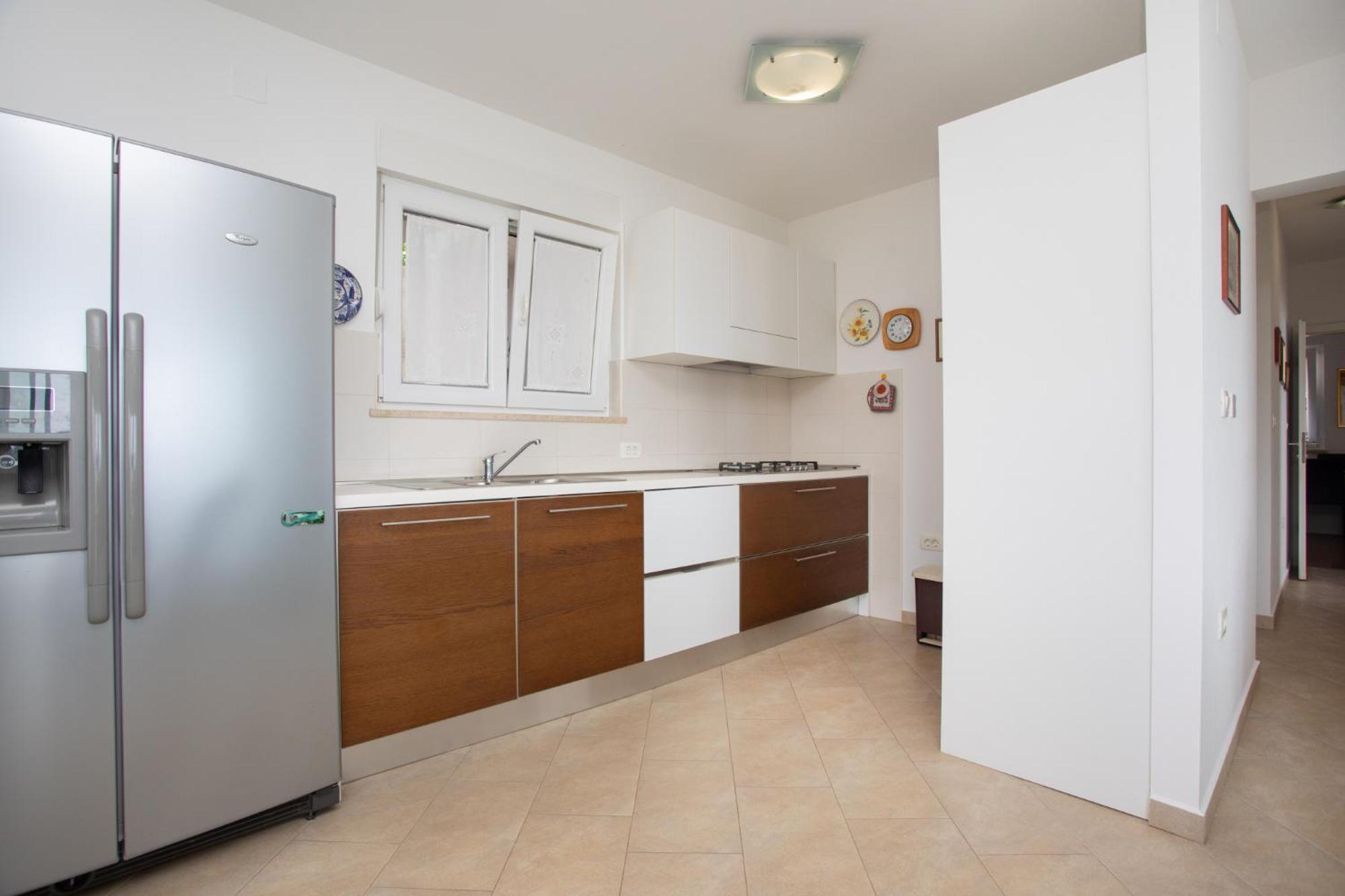 Riva Mare Apartment Sveta Marina